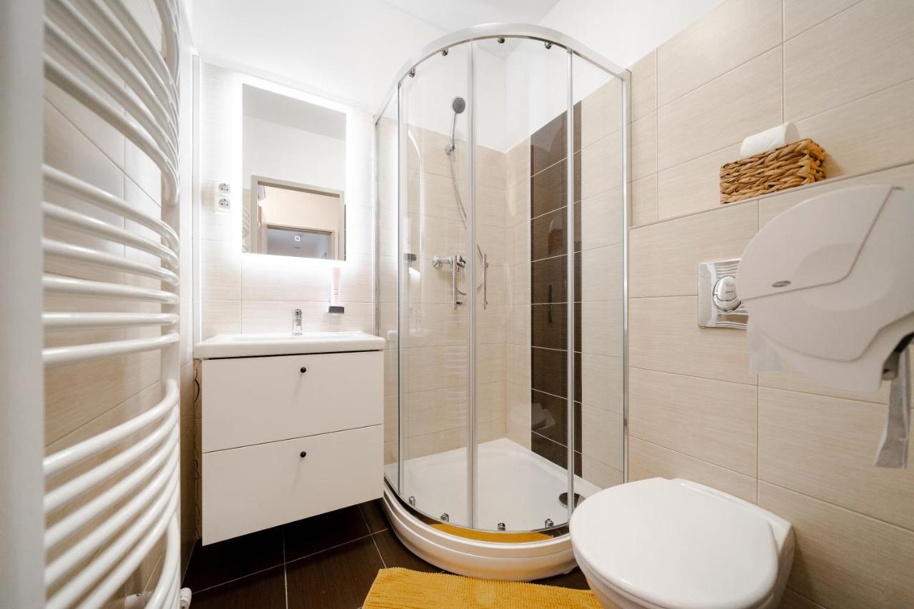 Guba Vendégház Győrújbarát Exterior foto